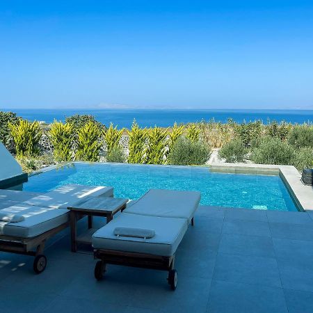 Saint John Oia-Exclusive Private Heated Pool Villas Exteriör bild