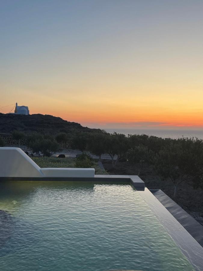 Saint John Oia-Exclusive Private Heated Pool Villas Exteriör bild