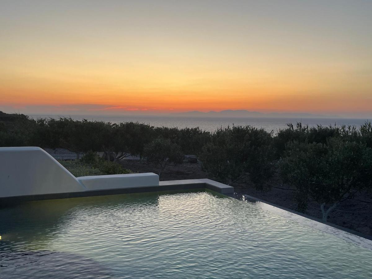 Saint John Oia-Exclusive Private Heated Pool Villas Exteriör bild